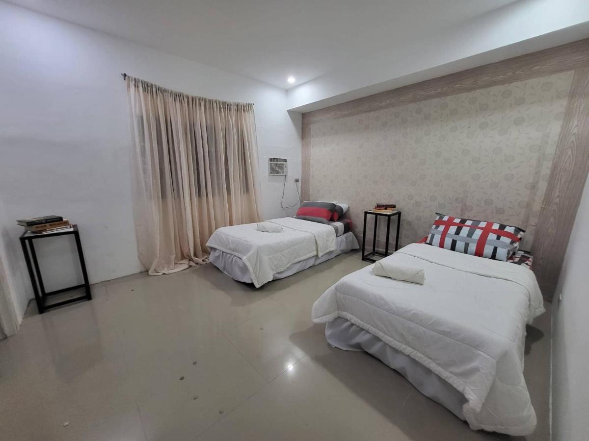 Hiraya Bed And Breakfast Роксас Екстер'єр фото